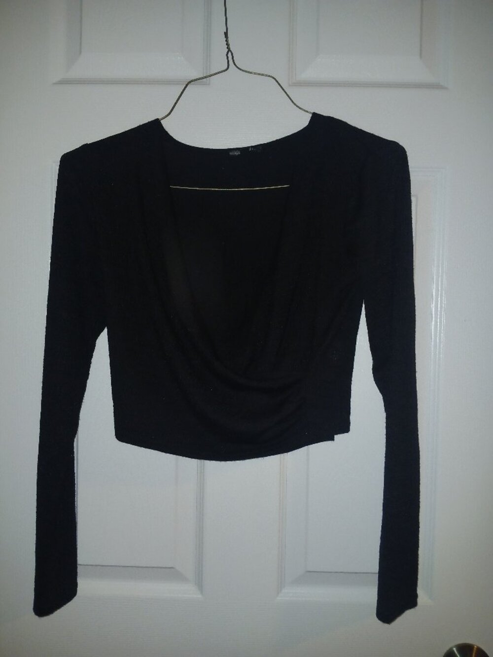 Black Low Cut Top